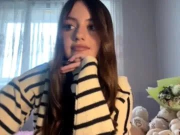 Freechat little_anioneta on Chaturbate