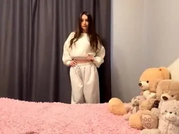 Freechat little_anioneta on Chaturbate