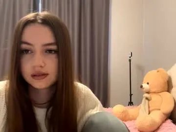 Freechat little_anioneta on Chaturbate