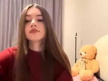 Freechat little_anioneta on Chaturbate