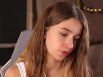 Freechat little_poetry on Chaturbate