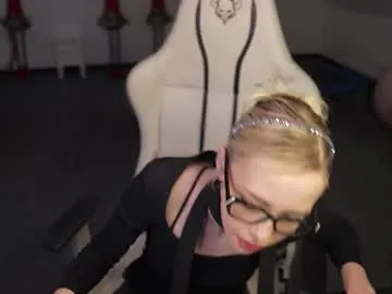 Freechat livehub054 on Chaturbate