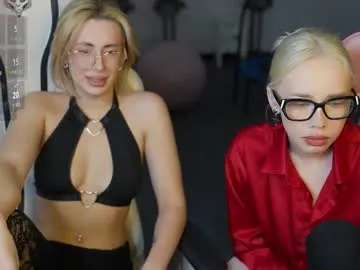 Freechat livehub054 on Chaturbate