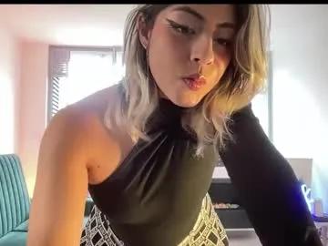 lizambarr — Ice nipple teasing [259 tokens left] Helloo!   Lovense  is active #sph /menu #findom  #strapon #mistress  #sissy