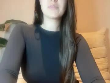 Freechat loladom on Chaturbate