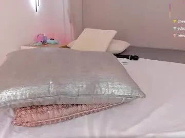 Freechat luisah_ on Chaturbate