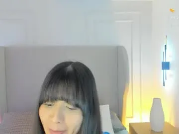 Freechat luisah_ on Chaturbate