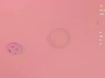 Freechat luisah_ on Chaturbate