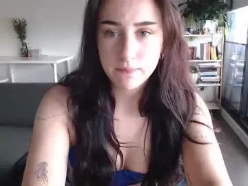 Freechat maddiemeekxo on Chaturbate