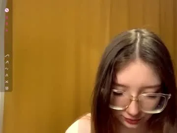 Freechat maidacompston on Chaturbate