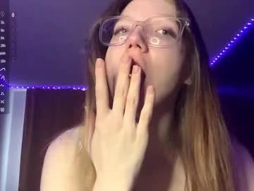 marciecommon — Goal : Suck and lick my drooling finger  #skinny #lovense #new #18 #cute [22 tokens remaining]