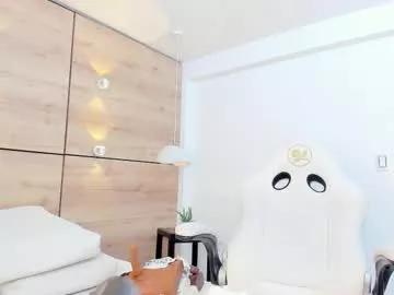 Freechat martina_touss on Chaturbate