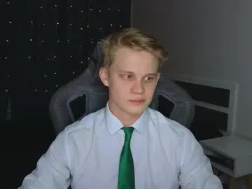 Freechat meow_mickey on Chaturbate