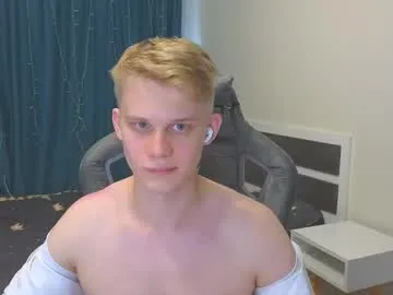 Freechat meow_mickey on Chaturbate