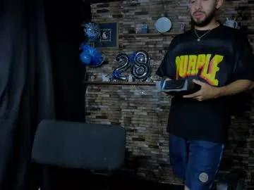 Freechat mia_and_vincentt on Chaturbate