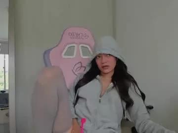 Freechat mila_1 on Chaturbate