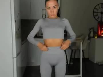 Freechat nilliluv on Chaturbate