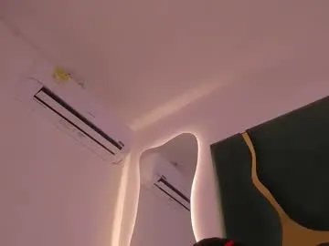 Freechat noa_roseasm on Chaturbate