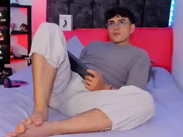 Freechat nolan_twink on Chaturbate
