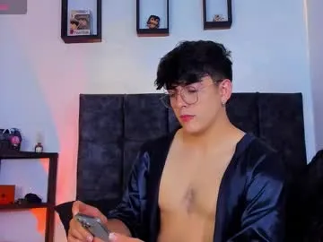 Freechat nolan_twink on Chaturbate