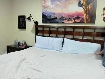 Freechat peaches_and_cupcake on Chaturbate