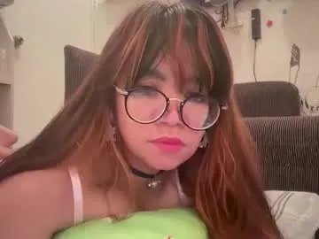 pinkyrosexx model from cb