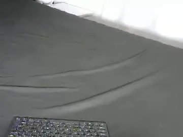 Freechat pretty_queennie on Chaturbate