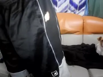 Freechat prettyboytatted69 on Chaturbate