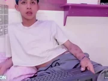 princeapolo_anki on Chaturbate