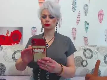 Freechat pure_seduce_wow on Chaturbate