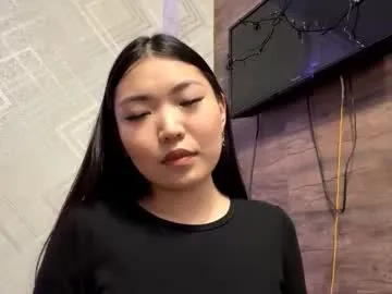 Freechat rosalynhandy on Chaturbate