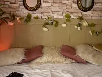 Group rosemary_rain on Chaturbate