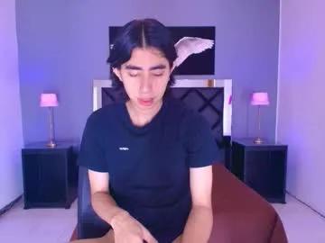 Freechat ryo_fem on Chaturbate