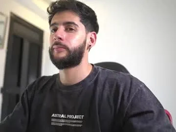 Freechat saimonhot1 on Chaturbate