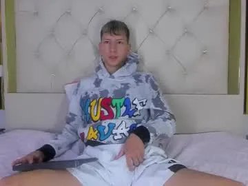 Freechat sammysex_ on Chaturbate