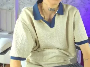 Freechat shantal_thompson21 on Chaturbate