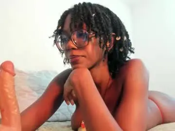 Freechat silverosequeen on Chaturbate