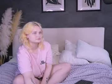 Freechat soft_sofi on Chaturbate