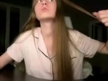 softlygirl model from cb