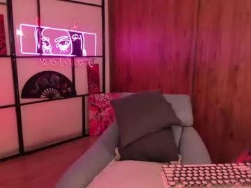 Freechat solosara8 on Chaturbate