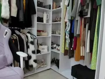 Freechat srta_roja on Chaturbate