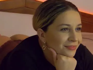 Freechat sublimecarla on Chaturbate