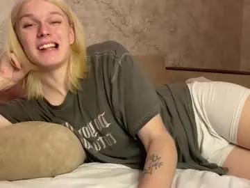 susan228 — GOAL: finger in the ass [200 tokens remaining] :) #19 #young #skinny #femboy #trans #cum #lovense