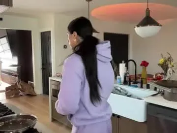 Freechat tgirltoesx on Chaturbate