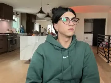 Freechat tgirltoesx on Chaturbate