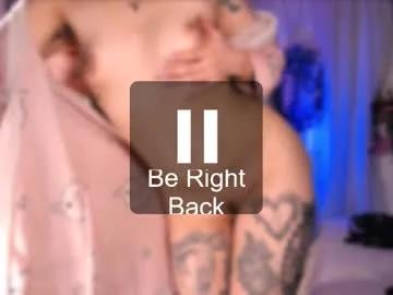 Freechat the_kitty_roxy on Chaturbate