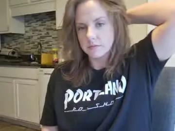 Chaturbate tinywithtiddies is Freechat tinywithtiddies — come with me.. wake up and have coffee :)) #milf #gfe #girlnextdoor #natural #prettyface #privateopen