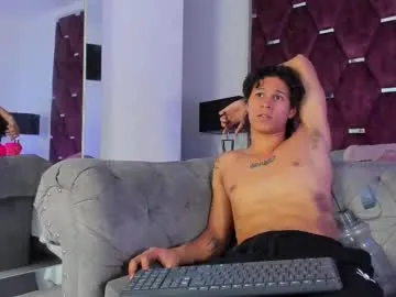 Freechat tonybenedetti on Chaturbate