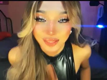 Freechat urgoddess_bella on Chaturbate