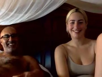 Freechat vanillafinqueen on Chaturbate